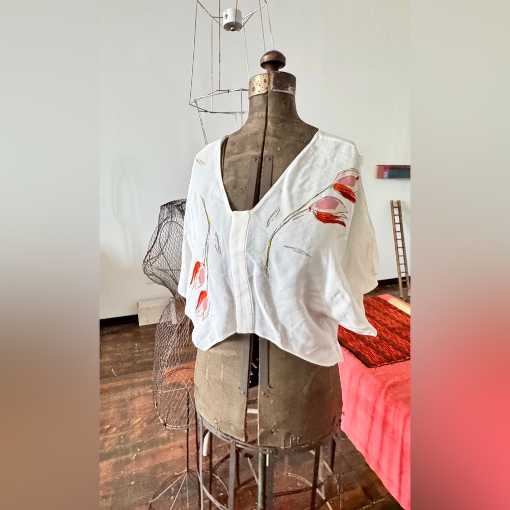 Zara White Floral Embroidered Top